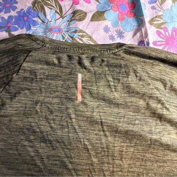 REI Green Long Sleeve Tee Shirt - Picture 5 of 5